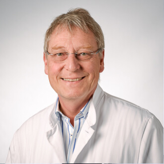 Dr. Nicolas Favarger