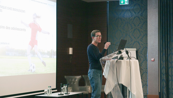 Respiratory health of adolescent athletes