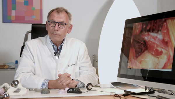 Hip replacement: the minimally invasive anterior approach