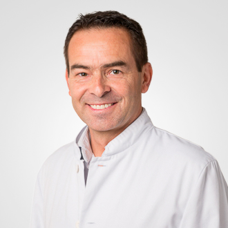 Dr. Patrick Vienne